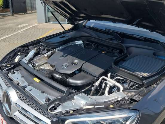 MERCEDES-BENZ-GLC 220d-2.0 TURBO DIESEL OFF-ROAD 9G-TRONIC MERCEDES-BENZ-GLC 220d-2021