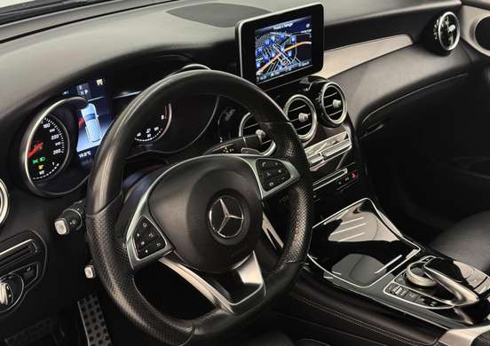 MERCEDES-BENZ-GLC 250-2018