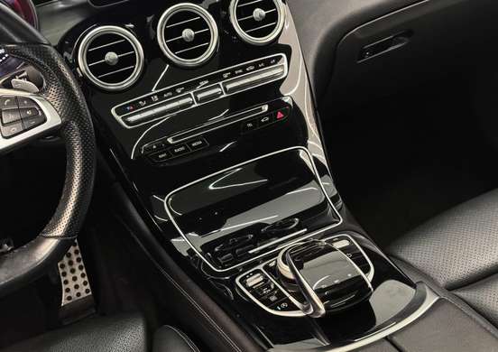 MERCEDES-BENZ-GLC 250-2018