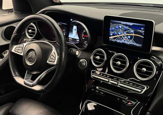 MERCEDES-BENZ-GLC 250-2018