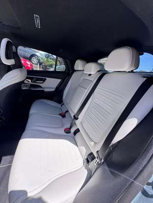MERCEDES-BENZ-GLC 300-2025