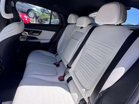 MERCEDES-BENZ-GLC 300-2.0 MHEV AMG LINE COUPÉ 4MATIC 9G-TRONIC MERCEDES-BENZ-GLC 300-2025