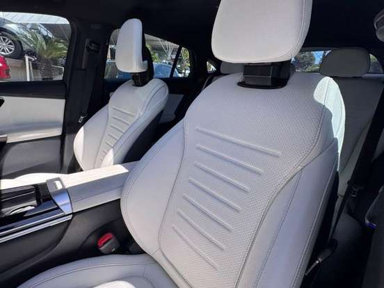 MERCEDES-BENZ-GLC 300-2.0 MHEV AMG LINE COUPÉ 4MATIC 9G-TRONIC MERCEDES-BENZ-GLC 300-2025