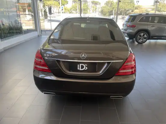 MERCEDES-BENZ-S 500 L-4.7 V8 32V BITURBO GASOLINA 4P AUTOMÁTICO MERCEDES-BENZ-S 500 L-2011