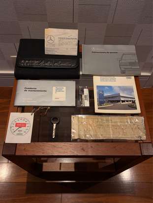 MERCEDES-BENZ-190 E-1992