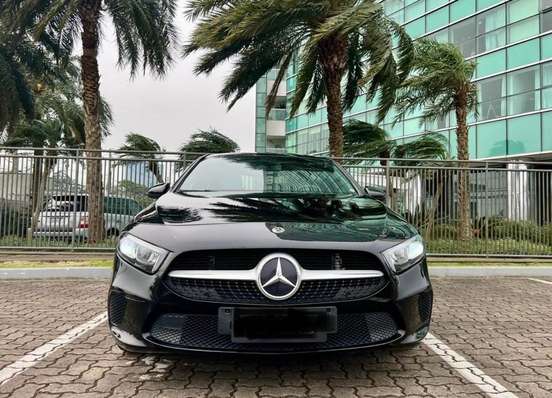 MERCEDES-BENZ-A 200-1.3 CGI GASOLINA STYLE SEDAN 7G-DCT MERCEDES-BENZ-A 200-2019