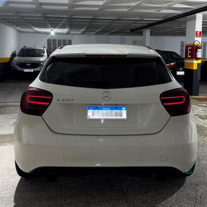 MERCEDES-BENZ-A 200-2014