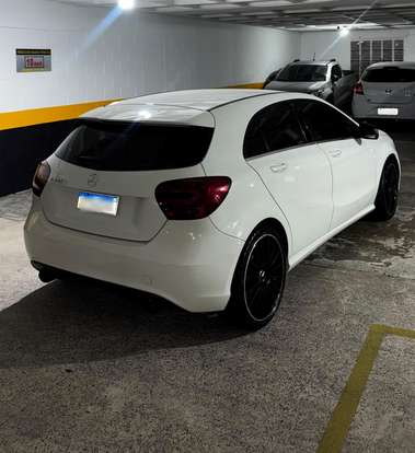 MERCEDES-BENZ-A 200-2014