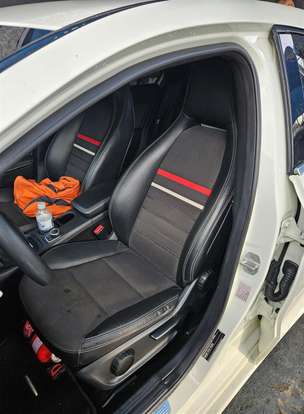 MERCEDES-BENZ-A 200-2014
