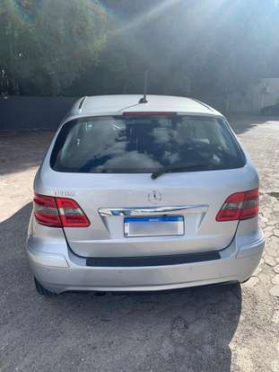 MERCEDES-BENZ-B 180-2011