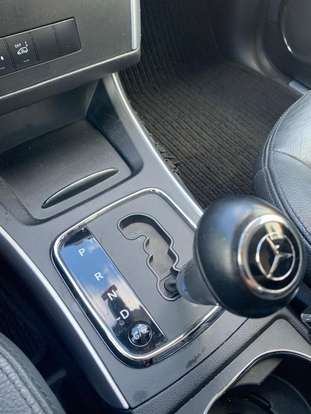 MERCEDES-BENZ-B 180-2011