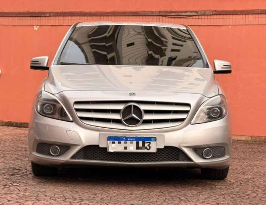 MERCEDES-BENZ-B 200-1.6 TURBO GASOLINA 4P AUTOMÁTICO MERCEDES-BENZ-B 200-2013