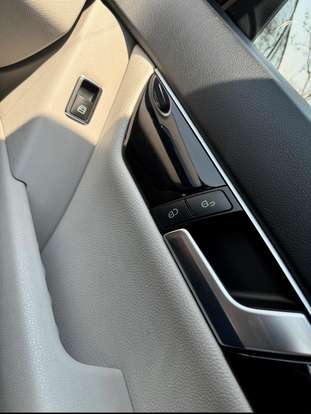 MERCEDES-BENZ-C 180-2013