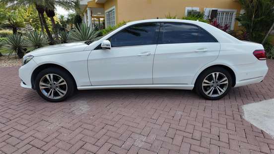 MERCEDES-BENZ-E 250-2013