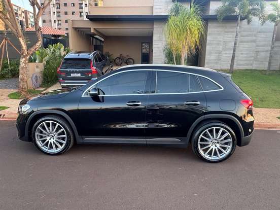MERCEDES-BENZ-GLA 200-1.3 GCI GASOLINA AMG LINE 7G-DCT MERCEDES-BENZ-GLA 200-2022
