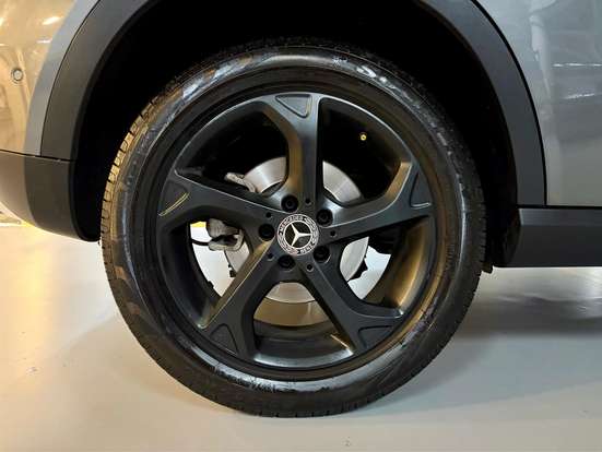 MERCEDES-BENZ-GLA 200-2018
