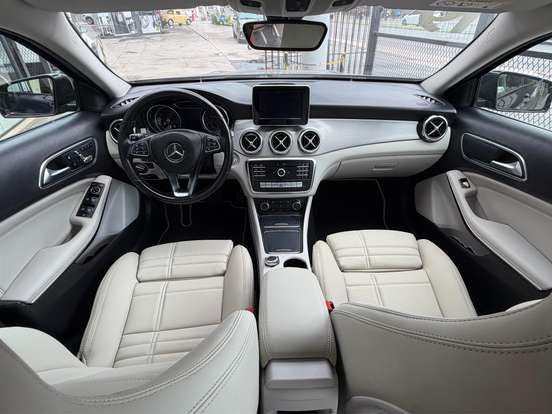 MERCEDES-BENZ-GLA 200-1.6 CGI FLEX NIGHT 7G-DCT MERCEDES-BENZ-GLA 200-2018