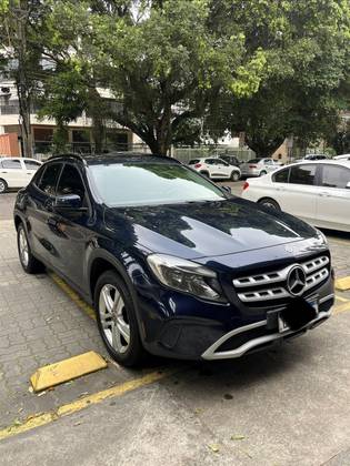 MERCEDES-BENZ GLA 200 1.6 CGI FLEX STYLE 7G-DCT