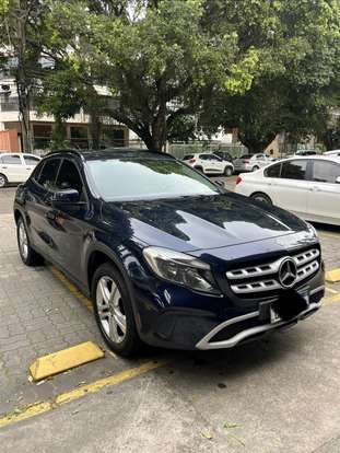MERCEDES-BENZ-GLA 200-2018