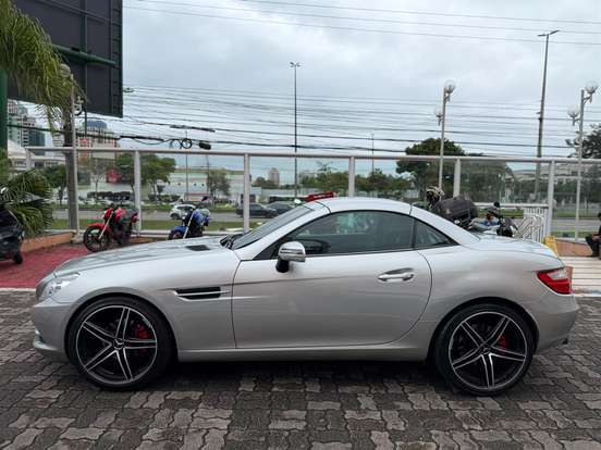MERCEDES-BENZ-SLK 200-2012