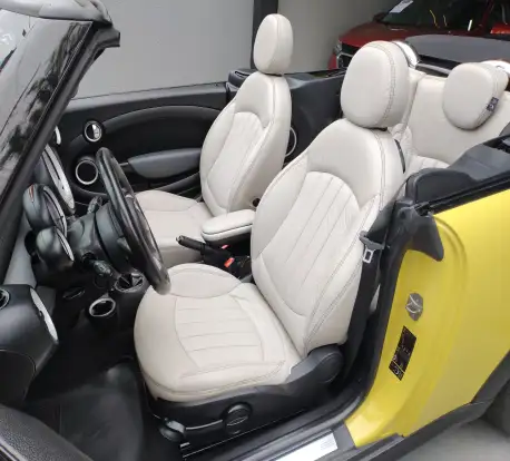 MINI-COOPER-2010