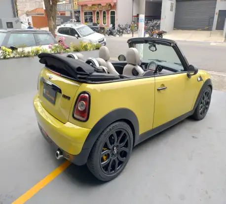 MINI-COOPER-2010
