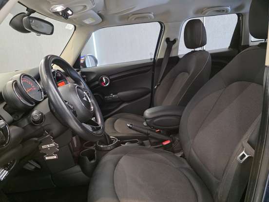 MINI-COOPER-1.5 12V TURBO GASOLINA 4P AUTOMÁTICO MINI-COOPER-2015
