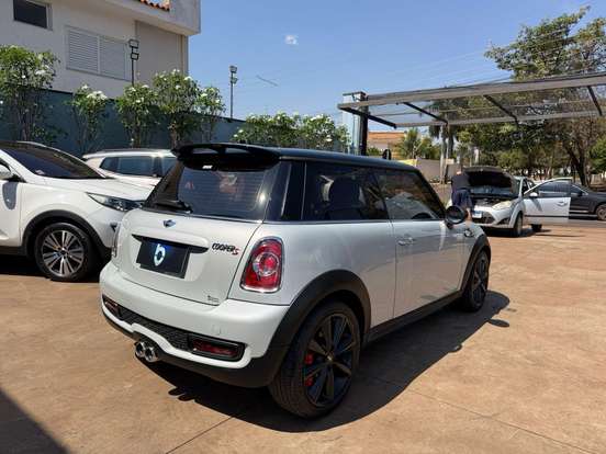MINI-COOPER-2013