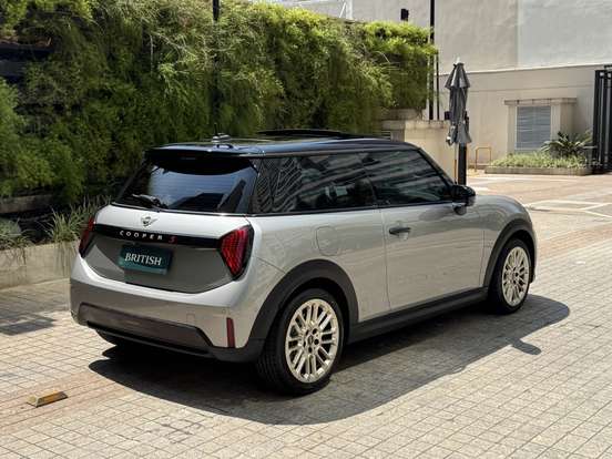MINI-COOPER-2.0 16V TWINPOWER GASOLINA S TOP 2P STEPTRONIC MINI-COOPER-2024