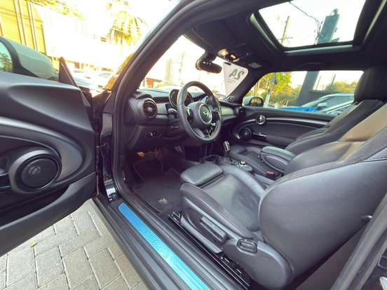 MINI-COOPER-2023