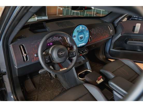 MINI-COUNTRYMAN-2024