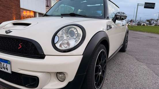 MINI-COOPER-2010