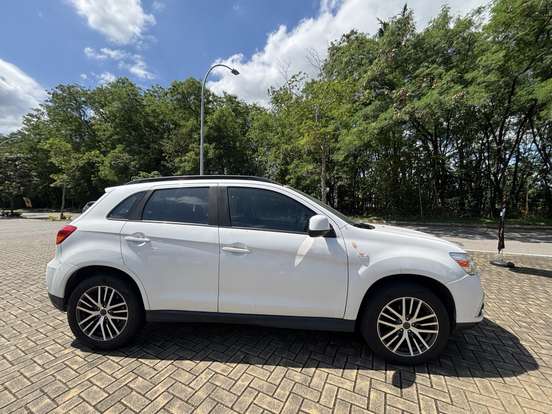 MITSUBISHI-ASX-2018