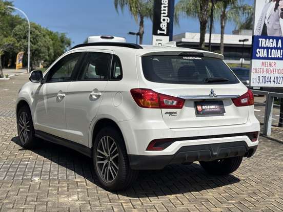 MITSUBISHI-ASX-2018