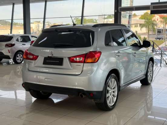 MITSUBISHI-ASX-2017