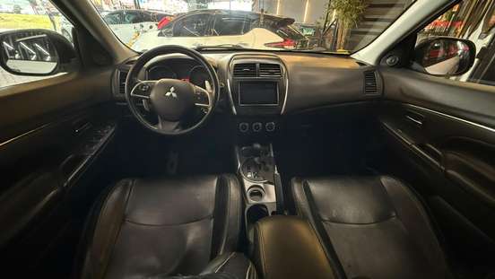 MITSUBISHI-ASX-2016