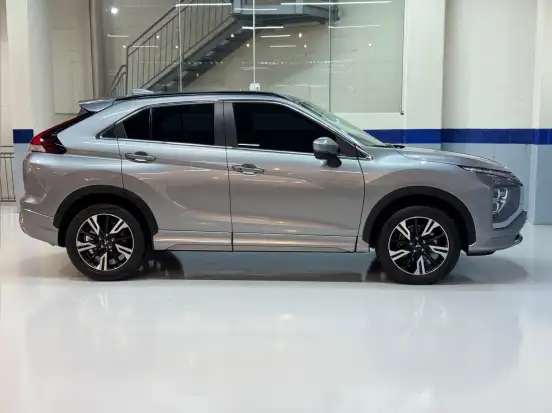 MITSUBISHI-ECLIPSE CROSS-1.5 MIVEC TURBO GASOLINA HPE CVT MITSUBISHI-ECLIPSE CROSS-2025