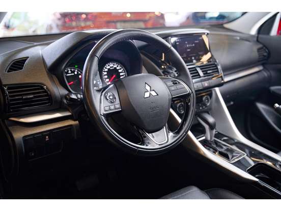 MITSUBISHI-ECLIPSE CROSS-2022