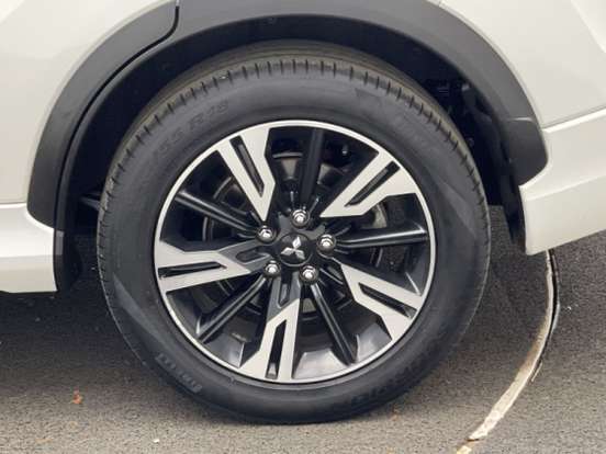 MITSUBISHI-ECLIPSE CROSS-1.5 MIVEC TURBO GASOLINA HPE CVT MITSUBISHI-ECLIPSE CROSS-2023