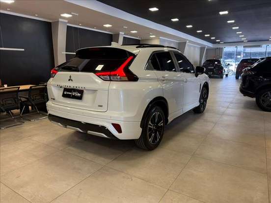 MITSUBISHI-ECLIPSE CROSS-2024