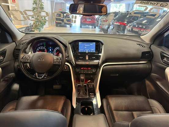 MITSUBISHI-ECLIPSE CROSS-1.5 MIVEC TURBO GASOLINA HPE-S CVT MITSUBISHI-ECLIPSE CROSS-2024