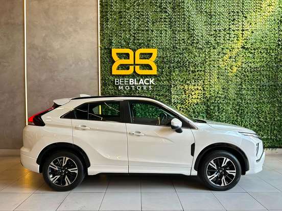 MITSUBISHI-ECLIPSE CROSS-2024