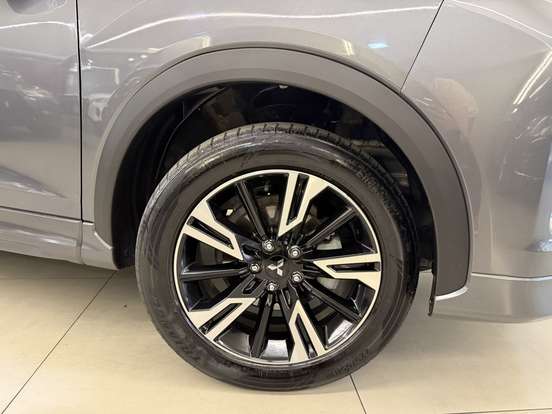 MITSUBISHI-ECLIPSE CROSS-2022