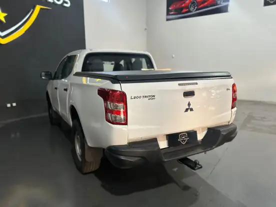MITSUBISHI-L200 TRITON-2.4 16V TURBO DIESEL SPORT GL CD 4P 4X4 MANUAL MITSUBISHI-L200 TRITON-2019