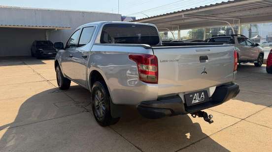 MITSUBISHI-L200 TRITON-2020