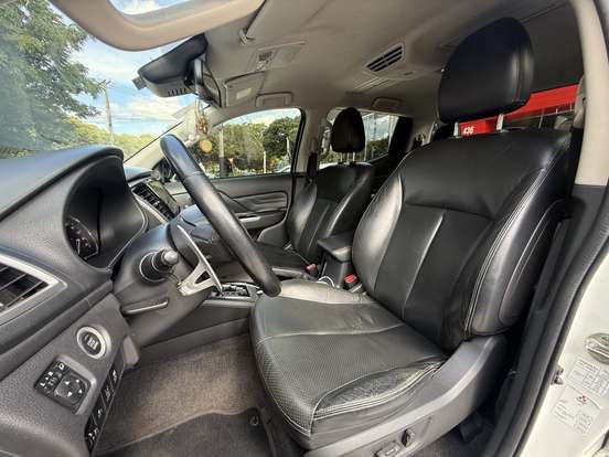 MITSUBISHI-L200 TRITON-2020