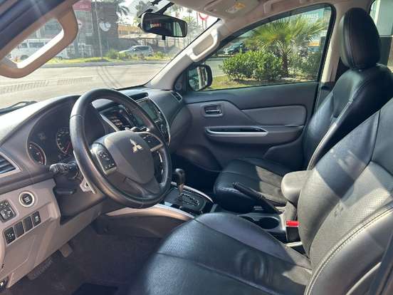 MITSUBISHI-L200 TRITON-2018