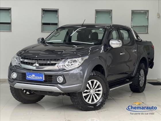 MITSUBISHI L200 TRITON 2.4 16V TURBO DIESEL SPORT HPE-S CD 4P 4X4 AUTOMÁTICO