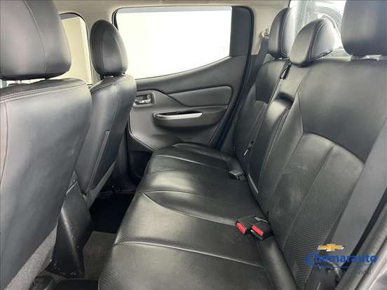 MITSUBISHI-L200 TRITON-2018