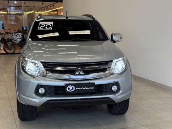 MITSUBISHI-L200 TRITON-2.4 16V TURBO DIESEL SPORT HPE-S CD 4P 4X4 AUTOMÁTICO MITSUBISHI-L200 TRITON-2019